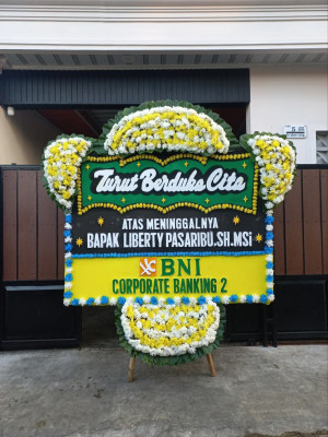 Papan Bunga Duka di Sitelu Tali Urang Julu